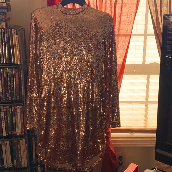 Party Dress - Picture 8 of 8